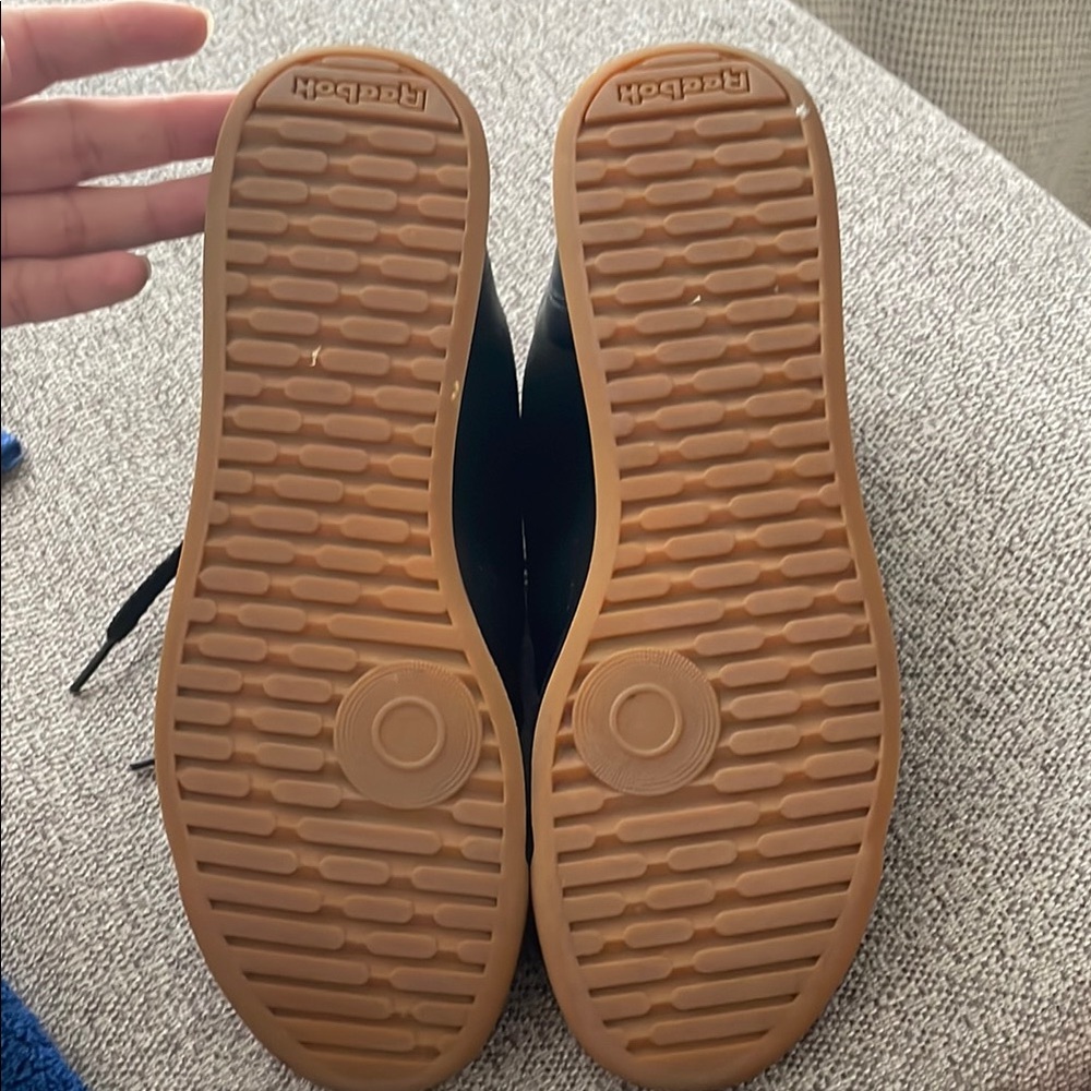 Princess Reebok black /Gum Sole - Picture 3 of 4